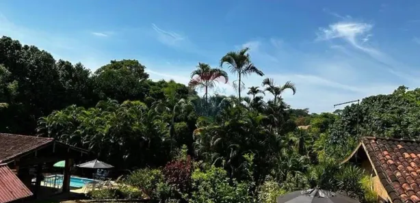 Fazenda / Sítio / Chácara com 3 Quartos à venda, 22000m² no Granja dos Cavaleiros, Macaé