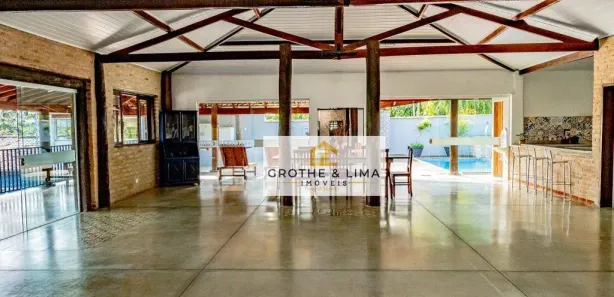 Fazenda / Sítio / Chácara com 3 Quartos à venda, 300m² no Granjas Rurais Reunidas São Judas Tadeu, Taubaté