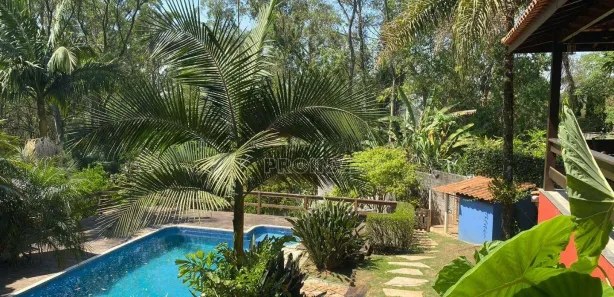 Casa de Condomínio com 4 Quartos para venda ou aluguel, 271m² no Chácara dos Lagos, Carapicuíba