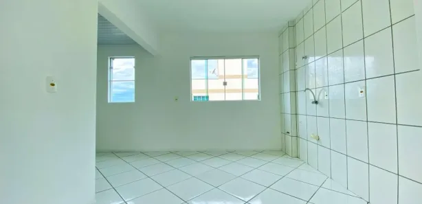 Apartamento com 2 Quartos para alugar, 85m² no Velha Central, Blumenau