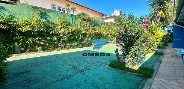 Hotel / Motel / Pousada com 11 Quartos à venda, 320m² no Jardim Las Palmas, Guarujá