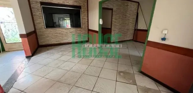 Loja / Salão / Ponto Comercial à venda, 460m² no Agriões, Teresópolis