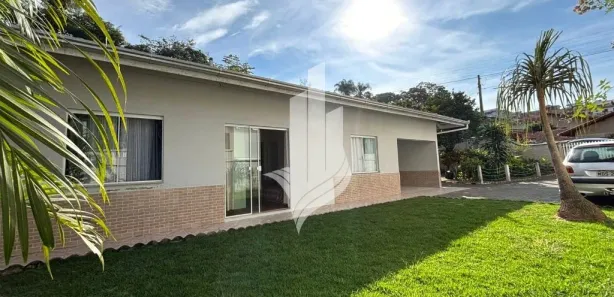 Casa com 3 Quartos à venda, 178m² no Velha Central, Blumenau