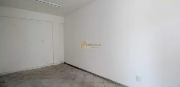 Loja / Salão / Ponto Comercial à venda, 17m² no Bom Pastor, Divinópolis