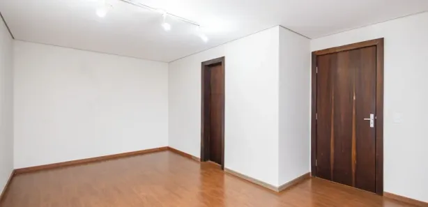 Conjunto Comercial / Sala para alugar, 120m² no Bigorrilho, Curitiba