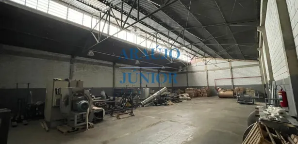Galpão / Depósito / Armazém para alugar, 1500m² no Loteamento Israel, Americana