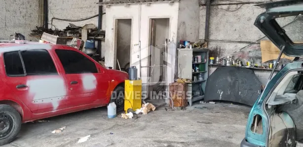 Sobrado com 3 Quartos à venda, 400m² no Guarituba, Piraquara