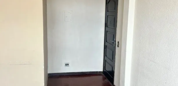 Apartamento com 2 Quartos para alugar, 60m² no Castelanea, Petrópolis