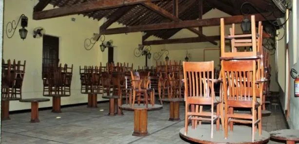 Loja / Salão / Ponto Comercial à venda, 885m² no Santa Cândida, Vinhedo