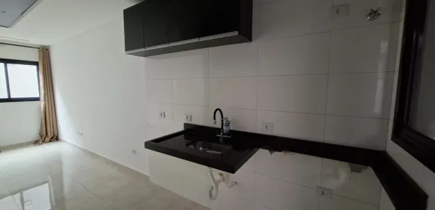 Casa de Condomínio com 2 Quartos para alugar, 58m² no Guilhermina, Praia Grande