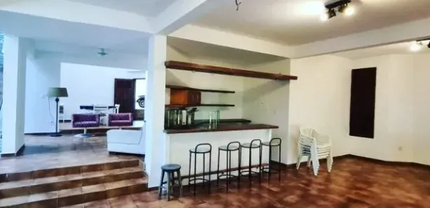Casa com 4 Quartos à venda, 220m² no Barro Vermelho, Natal