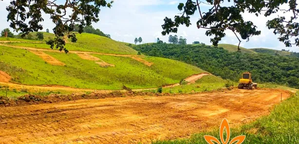 Terreno / Lote / Condomínio à venda, 1000m² no Centro, Igaratá