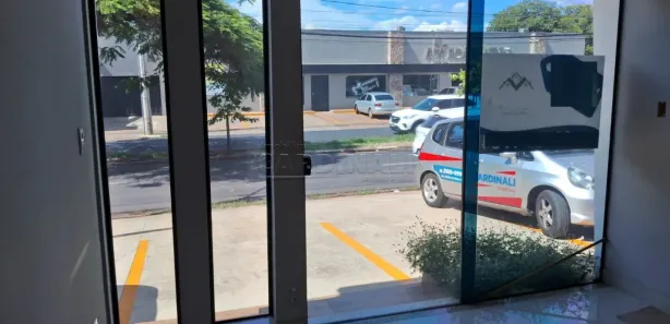 Loja / Salão / Ponto Comercial para alugar, 218m² no Vila Velosa, Araraquara