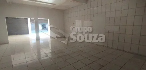 Loja / Salão / Ponto Comercial para alugar, 90m² no Centro, Rio das Pedras