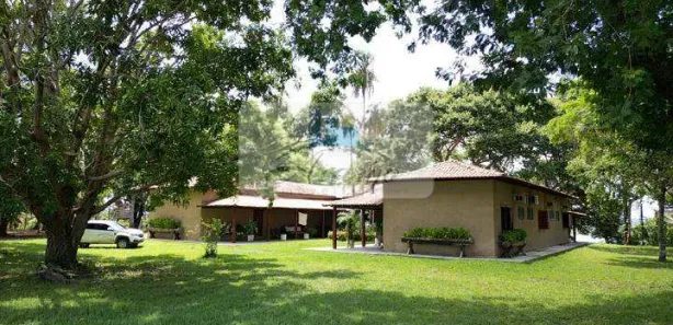 Fazenda / Sítio / Chácara com 6 Quartos à venda, 834m² no , Lagoa da Confusão