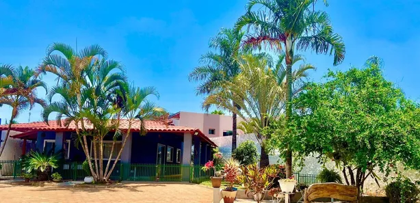 Casa de Condomínio com 3 Quartos à venda, 800m² no Setor Habitacional Arniqueira, Brasília