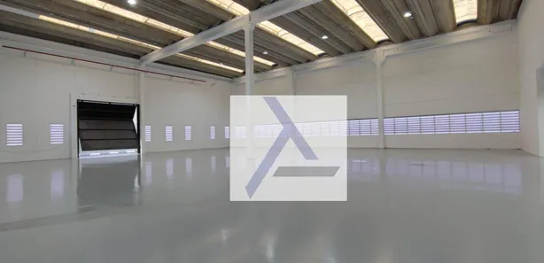 Galpão / Depósito / Armazém à venda, 3000m² no Jardim Mutinga, Barueri