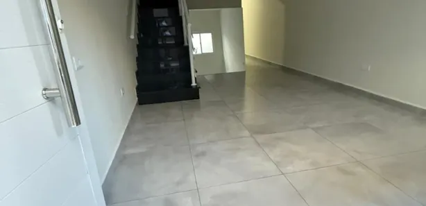 Casa de Condomínio com 2 Quartos para alugar, 70m² no Canto do Forte, Praia Grande