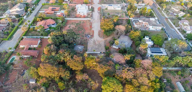 Terreno / Lote / Condomínio à venda, 2500m² no Park Way, Brasília