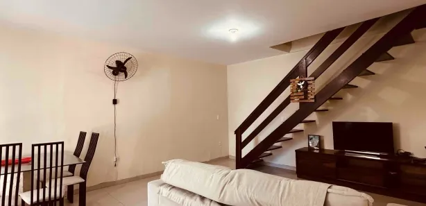 Casa com 3 Quartos para alugar, 120m² no Praia do Foguete, Cabo Frio