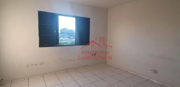 Casa com 3 Quartos para alugar, 80m² no Jardim Riviera, Cambé