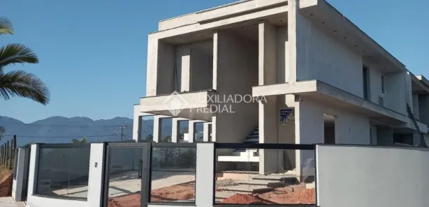 Casa com 3 Quartos à venda, 151m² no São Francisco, Santo Amaro da Imperatriz