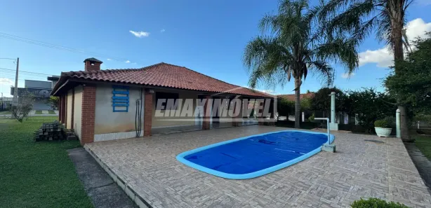 Fazenda / Sítio / Chácara com 2 Quartos para alugar, 234m² no Campo do Meio, Araçoiaba da Serra