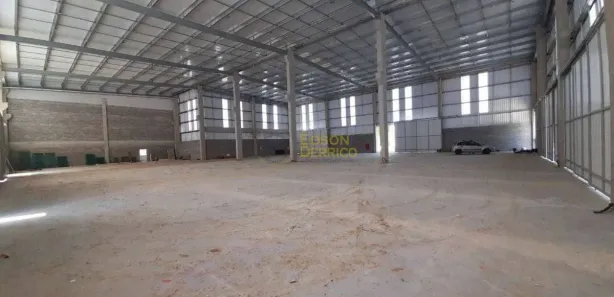 Galpão / Depósito / Armazém para alugar, 2350m² no Parque Empresarial Santa Rita, Pindamonhangaba