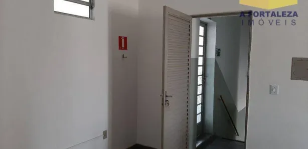 Conjunto Comercial / Sala para alugar, 40m² no Cidade Jardim, Americana