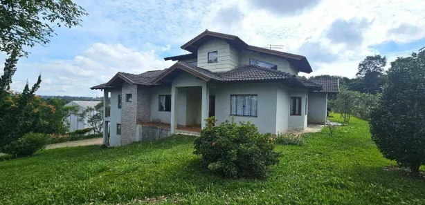 Fazenda / Sítio / Chácara com 4 Quartos à venda, 252m² no Rondinha, Campo Largo
