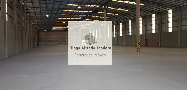 Galpão / Depósito / Armazém para alugar, 5600m² no Taboão, Mogi das Cruzes
