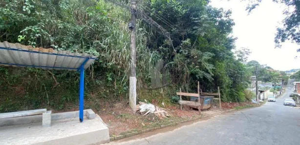 Terreno / Lote / Condomínio à venda, 2462m² no Getúlio Vargas, Barra Mansa