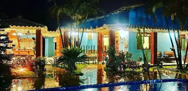Casa de Condomínio com 3 Quartos à venda, 260m² no Prado, Prado