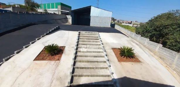 Galpão / Depósito / Armazém para alugar, 300m² no Veraneio Maracanã, Itaquaquecetuba