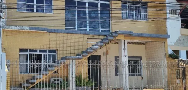 Casa Comercial com 9 Quartos à venda, 360m² no São José, Aracaju