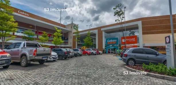 Loja / Salão / Ponto Comercial para alugar, 22m² no Centro, Maracanaú