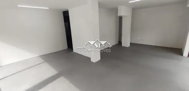 Loja / Salão / Ponto Comercial para alugar, 87m² no Quitandinha, Petrópolis