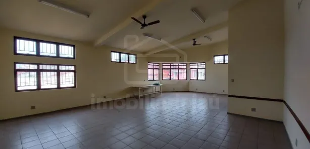 Loja / Salão / Ponto Comercial à venda, 280m² no Chácara Braz Miraglia, Jaú