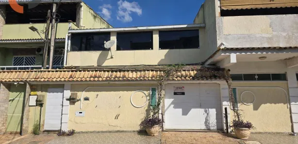 Casa com 2 Quartos à venda, 98m² no Comendador Soares, Nova Iguaçu