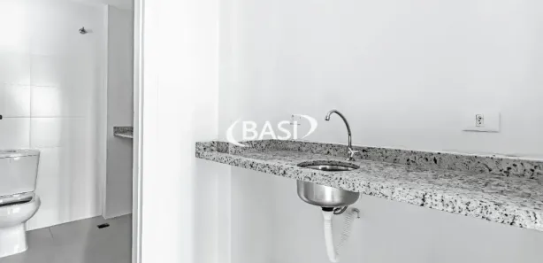 Conjunto Comercial / Sala para alugar, 54m² no Bacacheri, Curitiba