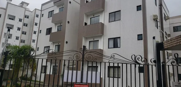Apartamento com 2 Quartos para alugar, 76m² no Monte Alegre, Camboriú