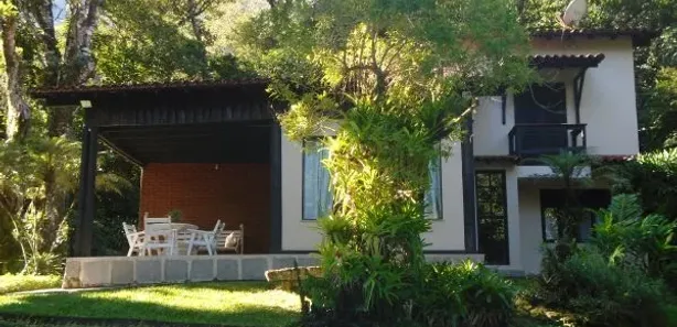 Casa de Condomínio com 3 Quartos à venda, 260m² no Caneca Fina, Guapimirim
