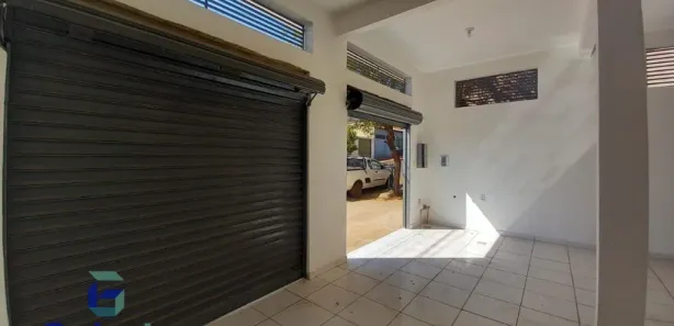 Loja / Salão / Ponto Comercial para alugar, 78m² no SERRANA, Serrana