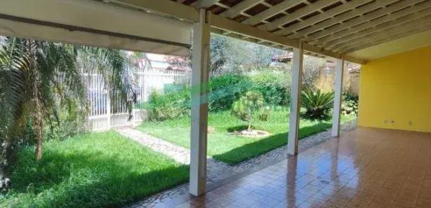 Loja / Salão / Ponto Comercial com 5 Quartos para alugar, 230m² no Centro, Boituva
