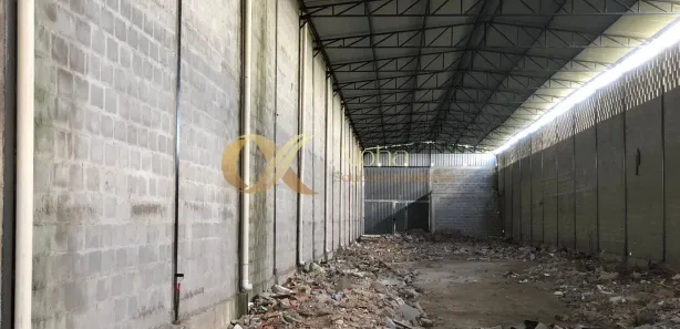 Galpão / Depósito / Armazém para alugar, 1000m² no Jardim Esperança, Cabo Frio