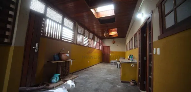 Casa de Condomínio com 7 Quartos à venda, 412m² no Baldeador, Niterói