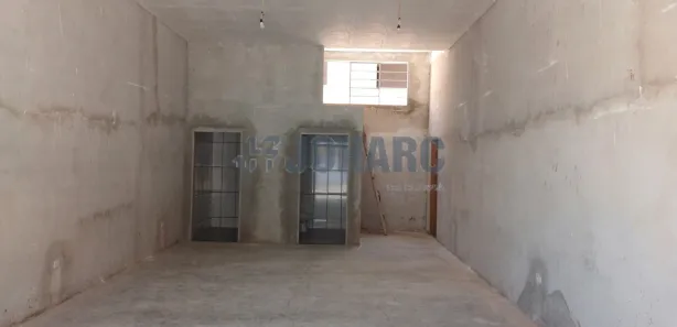 Loja / Salão / Ponto Comercial para alugar, 65m² no Vila São José, Apucarana