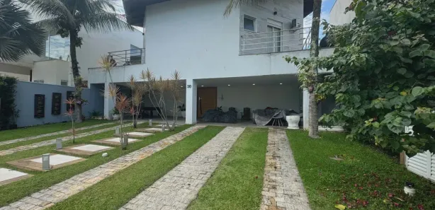 Casa de Condomínio com 5 Quartos para venda ou aluguel, 400m² no Jardim Acapulco, Guarujá