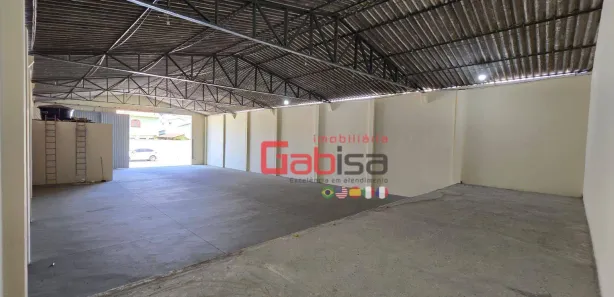 Galpão / Depósito / Armazém para alugar, 300m² no Campo Redondo, São Pedro da Aldeia