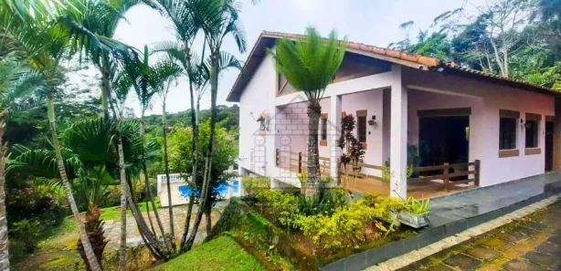 Sobrado com 4 Quartos à venda, 420m² no Fazenda da Ilha, Embu-Guaçu